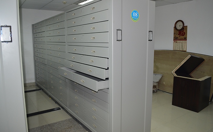 醫院藥房有密集架嗎 醫院藥房有密集架嗎